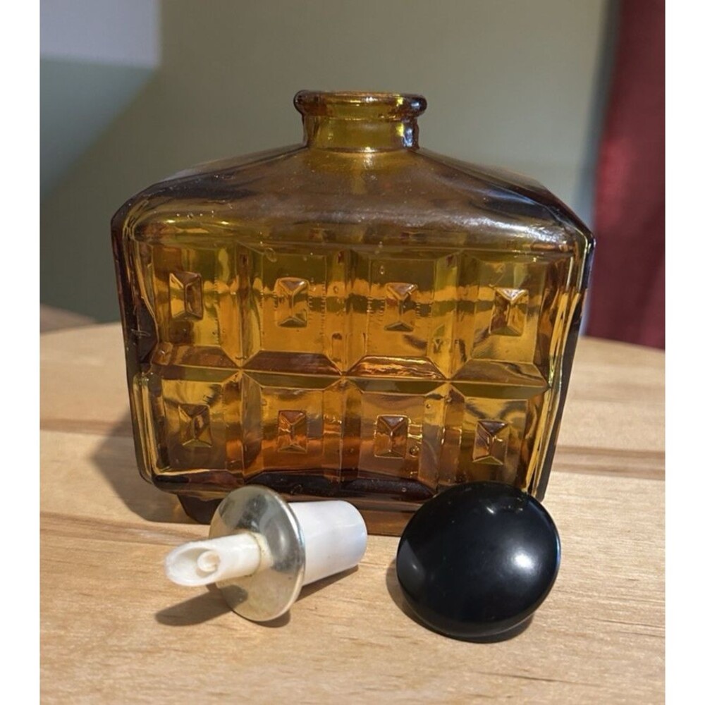 Vintage Amber Glass Mid Century Whiskey Decanter Diamond Pattern Boho - Picture 6 of 7